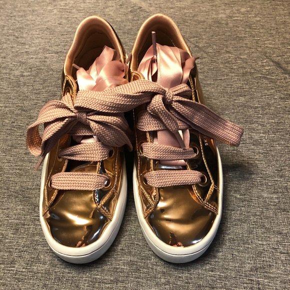 SKECHERS Hi-Lite Metallic Patent Sneakers - Women's 7 - RoseGold - 2 pair laces - Picture 1 of 7